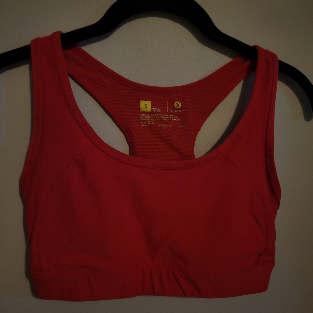 Sports bra
